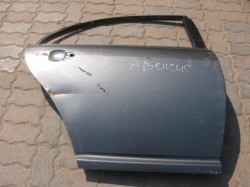 Дверь задняя правая для Тойоты Авенсис (2003-2008) б/у