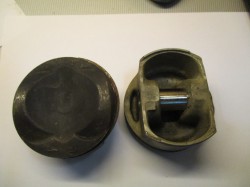Поршень с пальцем для Ауди A6C6 3,2 б/у