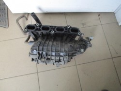 Коллектор впускной для Тойота RAV4 2AZFE б/у