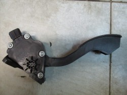 Педаль газа для  Тойота RAV 4 2,4