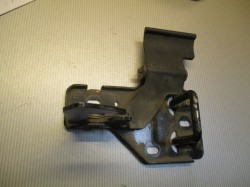 Капота крюк захватный для VW TOUAREG 7L (2002-2010) б/у