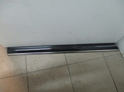 Накладка на заднею правую дверь с хромом для Mercedes Benz LONG W220 б/у