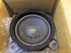 Динамик.В ТОРПЕДО ЦЕНТРАЛЬНЫЙ BOSE NISSAN 28148JK200 новый