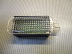 Фонарь освещения салона для Ауди A8D3 (2004-2010) б/у